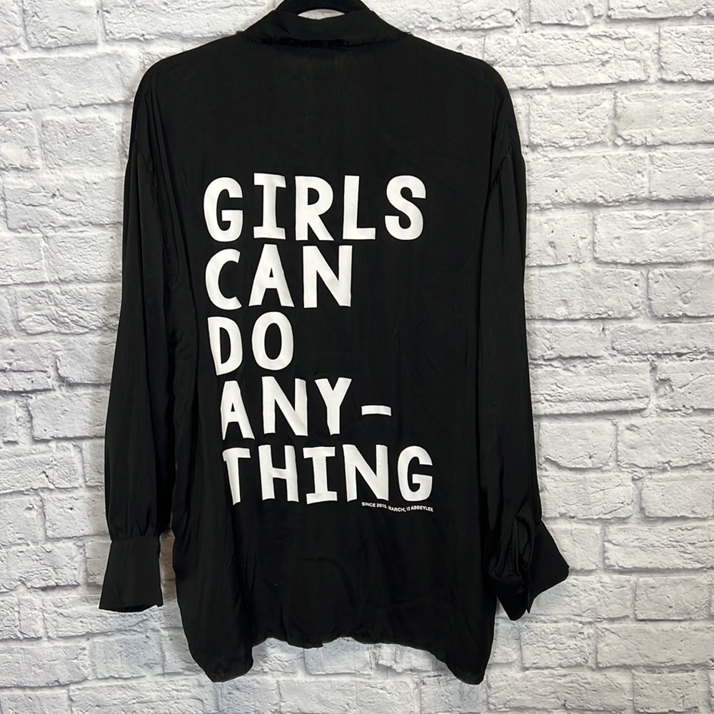 ABBEYLEE black blouse | size large
